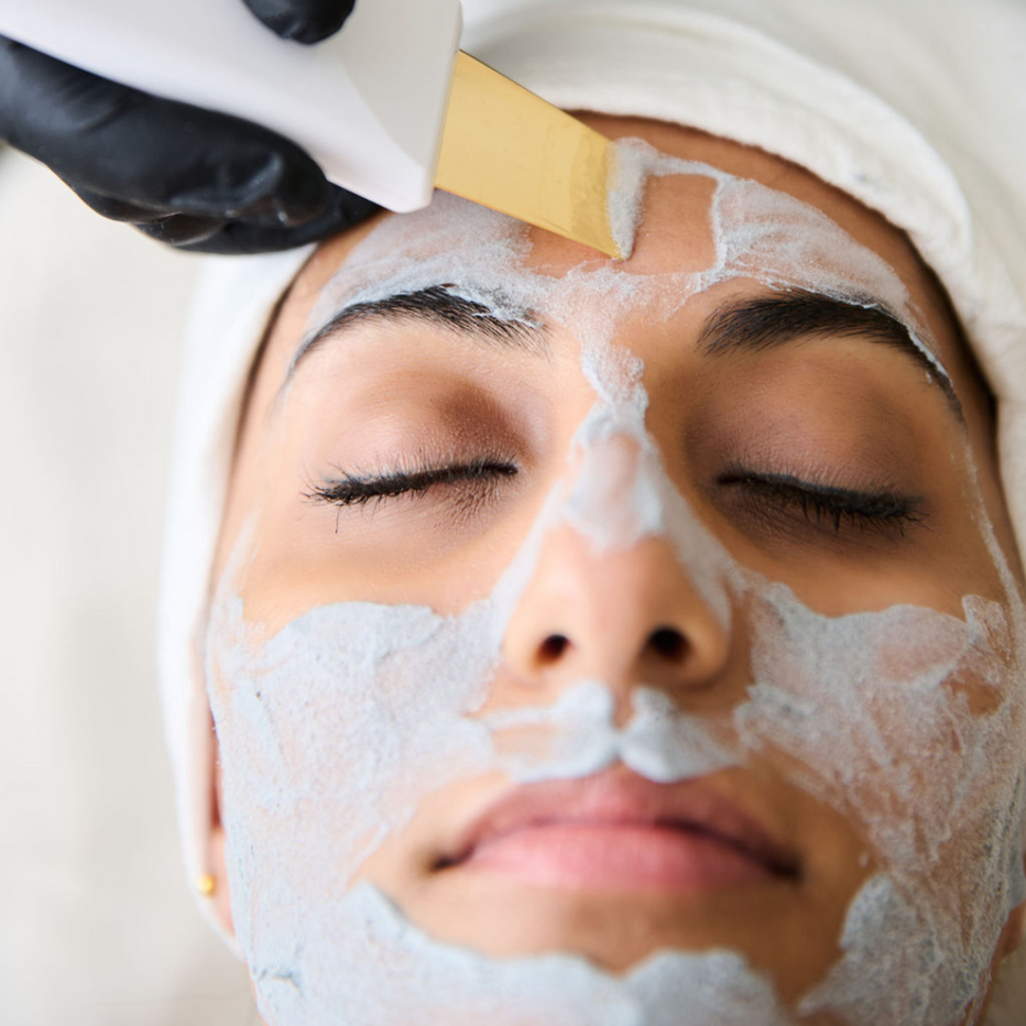 KrX Korean bubbling face wash with antioxidant-rich flower extracts and blue tansy for anti-inflammation