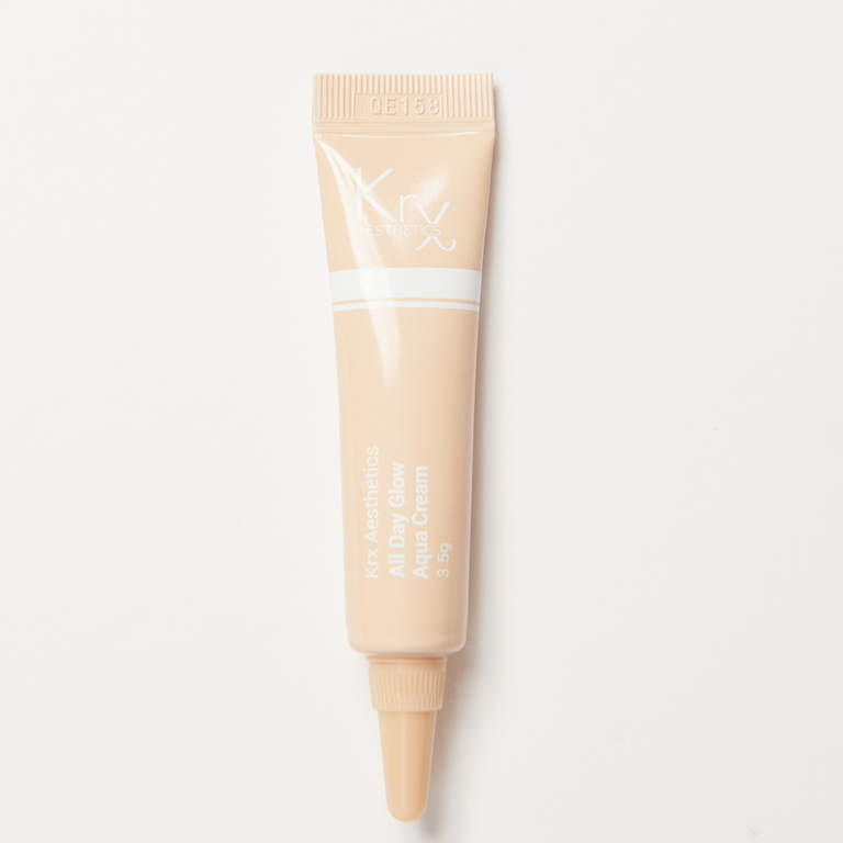 Hydrating K-Beauty skincare face cream sample for glowing skin