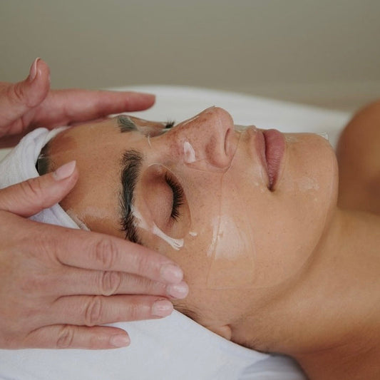 Professional post-procedure recovery using Neogenesis Beta Glucan Mask to accelerate healing and provide immediate cooling relief after laser or chemical peel treatments."