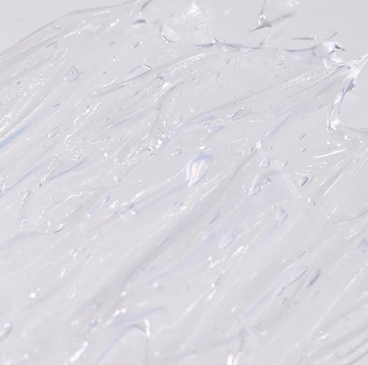 Lightweight and cooling texture of Corthe Ice Soothing Gel, designed to instantly lower skin temperature and soothe inflamed, reactive skin.