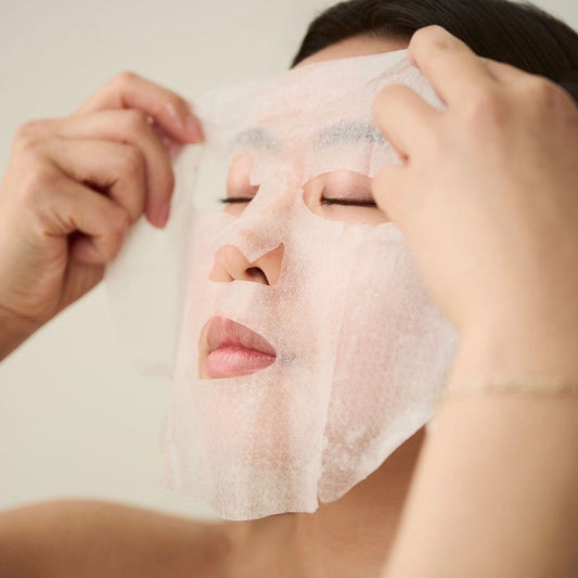 Thesera Superbly Mask for post-procedure recovery - Cooling and anti-inflammatory K-Beauty skin treatment to reduce redness after microneedling or chemical peels.
