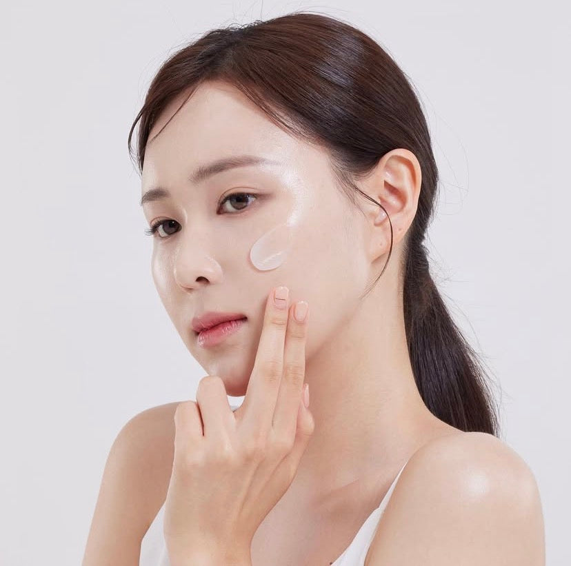 Fragrance-free and non-comedogenic Korean skincare routine featuring the Moisture RX Recharging Cream for a balanced, clear complexion.