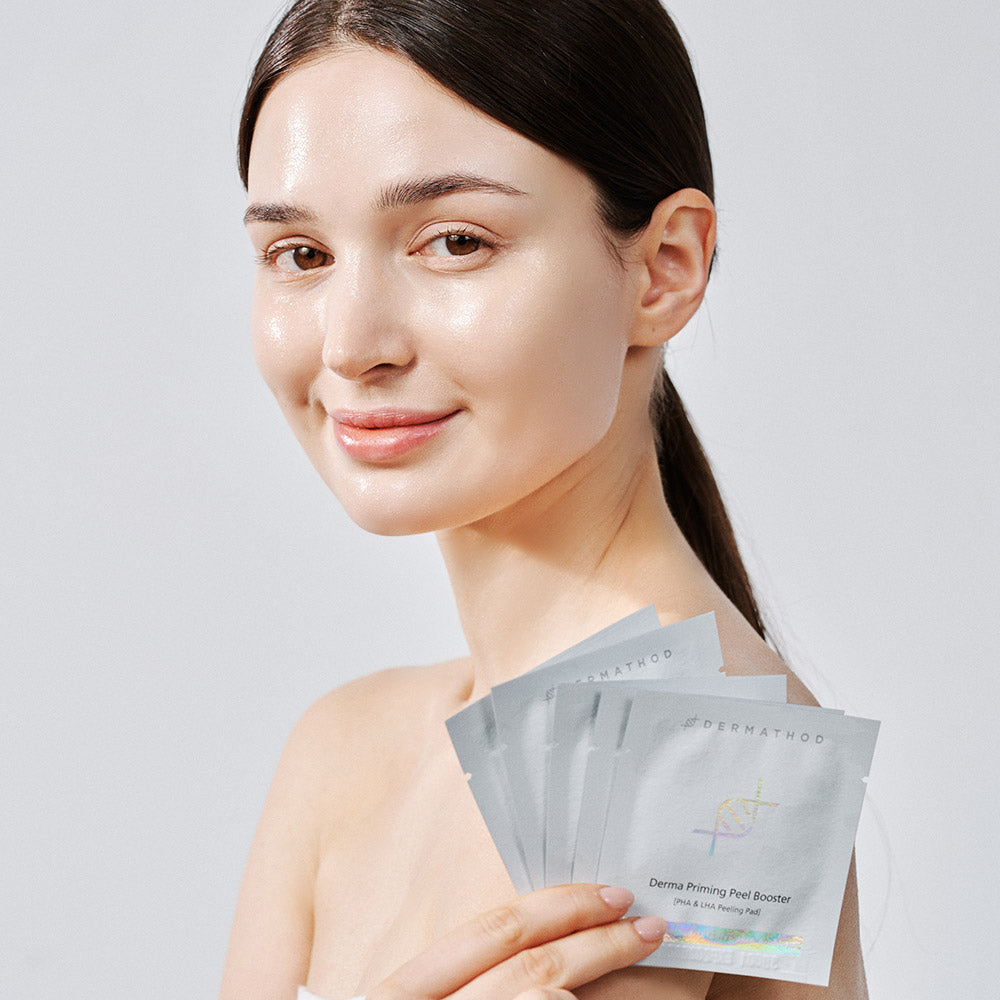 Gentle non-comedogenic peel pads for sensitive and acne-prone skin, an alternative to harsh chemical exfoliants and salicylic acid.