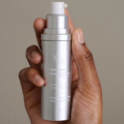 KrX Mela Défense Brightening Serum: a non-bleaching, hydroquinone-free formula safe for melanin-rich skin and dark Fitzpatrick tones.