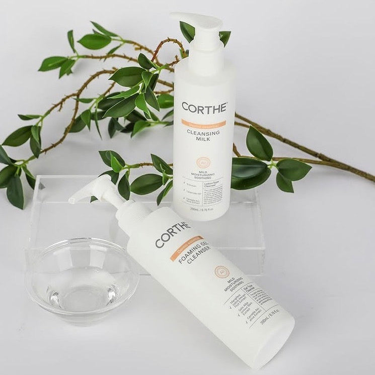 K-Beauty solution for a compromised skin barrier: The Corthe Dehydration Rescue duo uses Ceramides and Cica to repair skin while removing daily impurities.