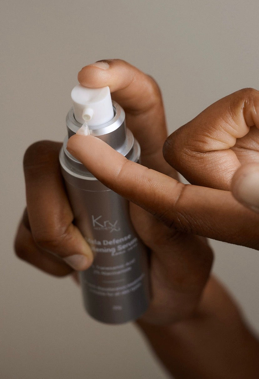 The KrX Mela Défense Whitening Serum, a non-bleaching, hydroquinone-free formula that is safe and highly recommended for darker Fitzpatrick skin tones.