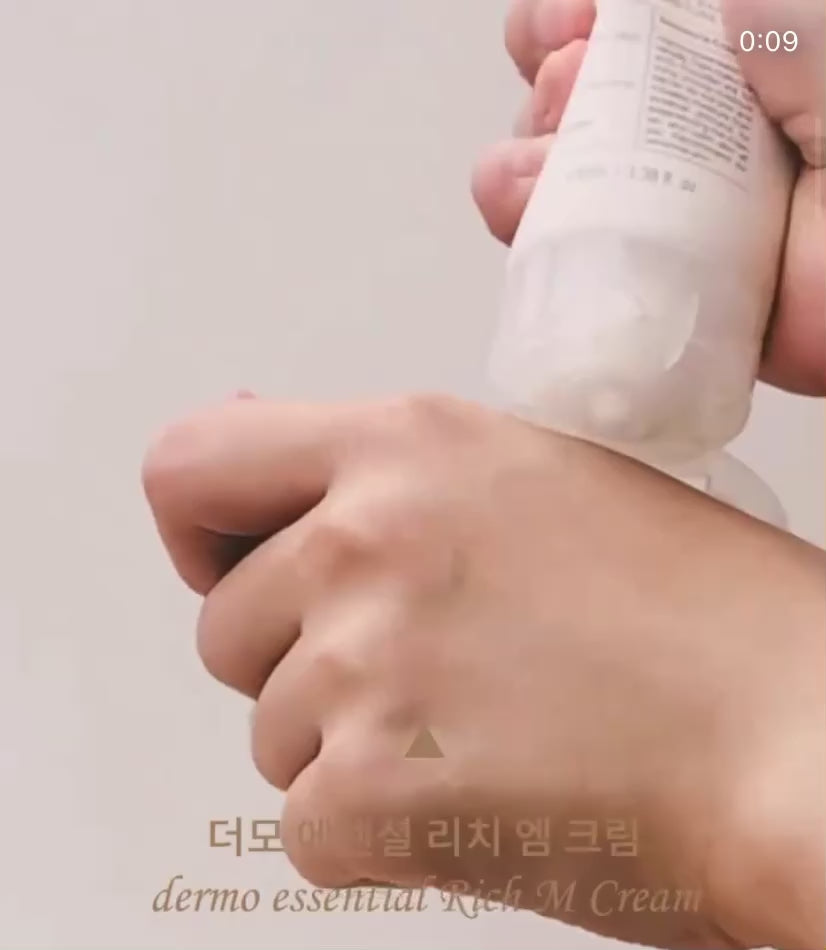 Corthe Rich M Cream, a premium esthetician-approved Korean occlusive cream designed to seal in moisture and revive a luminous, healthy glow.