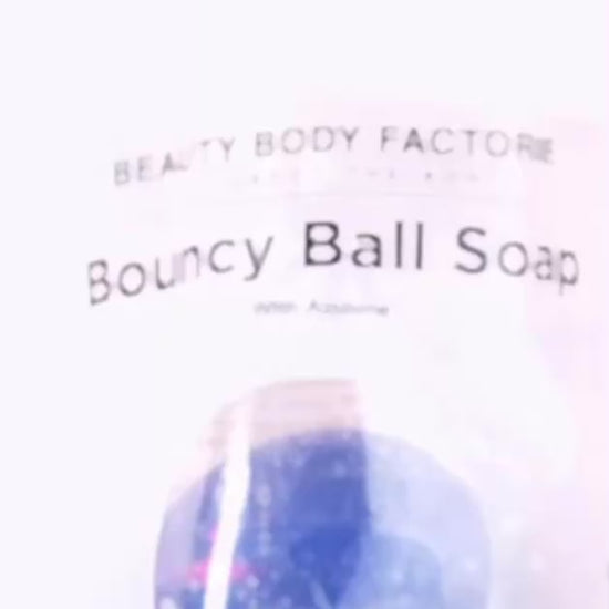 Calming Azulene bouncy ball soap for instant redness relief and sensitive skin repair; a soothing Korean body treatment infused with peptides and Centella.