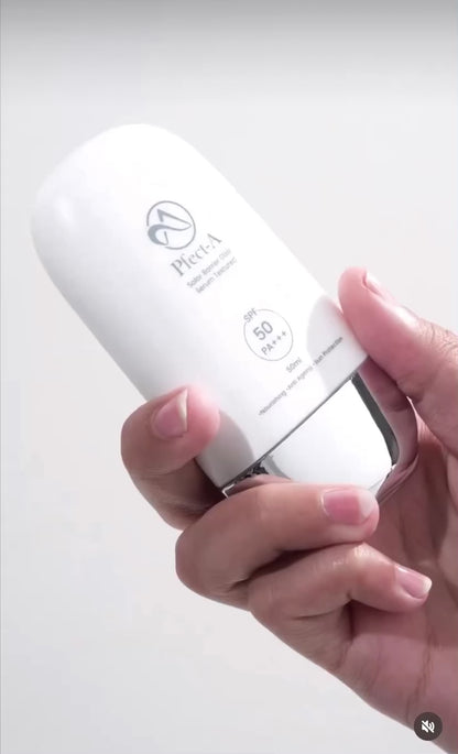 Video demonstration of the weightless serum texture of Pfect-A Solar Elixir Sunscreen, showing instant absorption and a radiant, non-sticky glow.