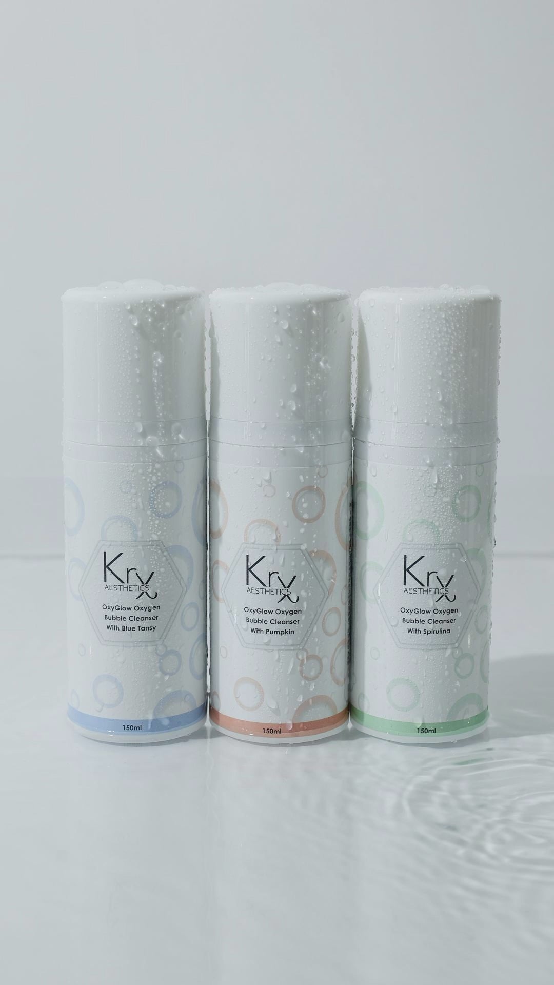 Video of the OxyGlow Bubble Mask technique; a deep-cleansing solution that solves "residue-buildup" by allowing oxygen micro-bubbles to lift dirt and oil for a professional-grade clinical clean.