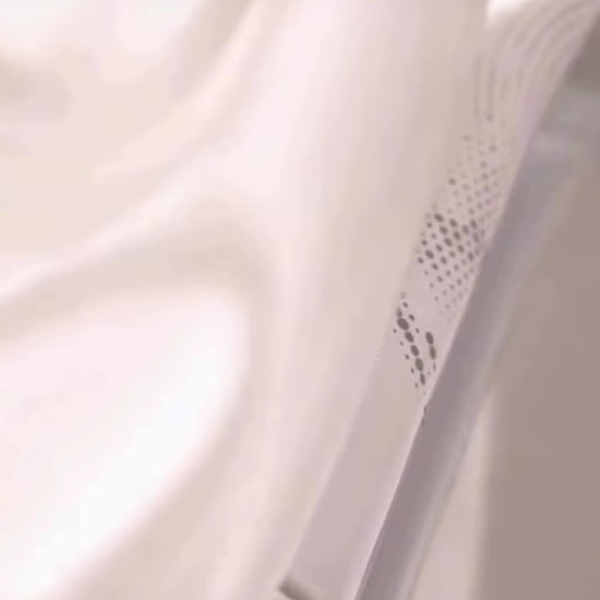 KrX Invisilk lightweight clear priming gel swatch for instant pore blurring and soft-focus skin finish