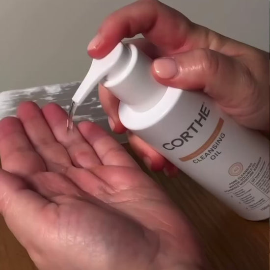 Corthe Dermo Essential Cleansing Oil, a professional-grade Korean first cleanse designed to melt waterproof SPF and impurities while protecting a fragile skin barrier.