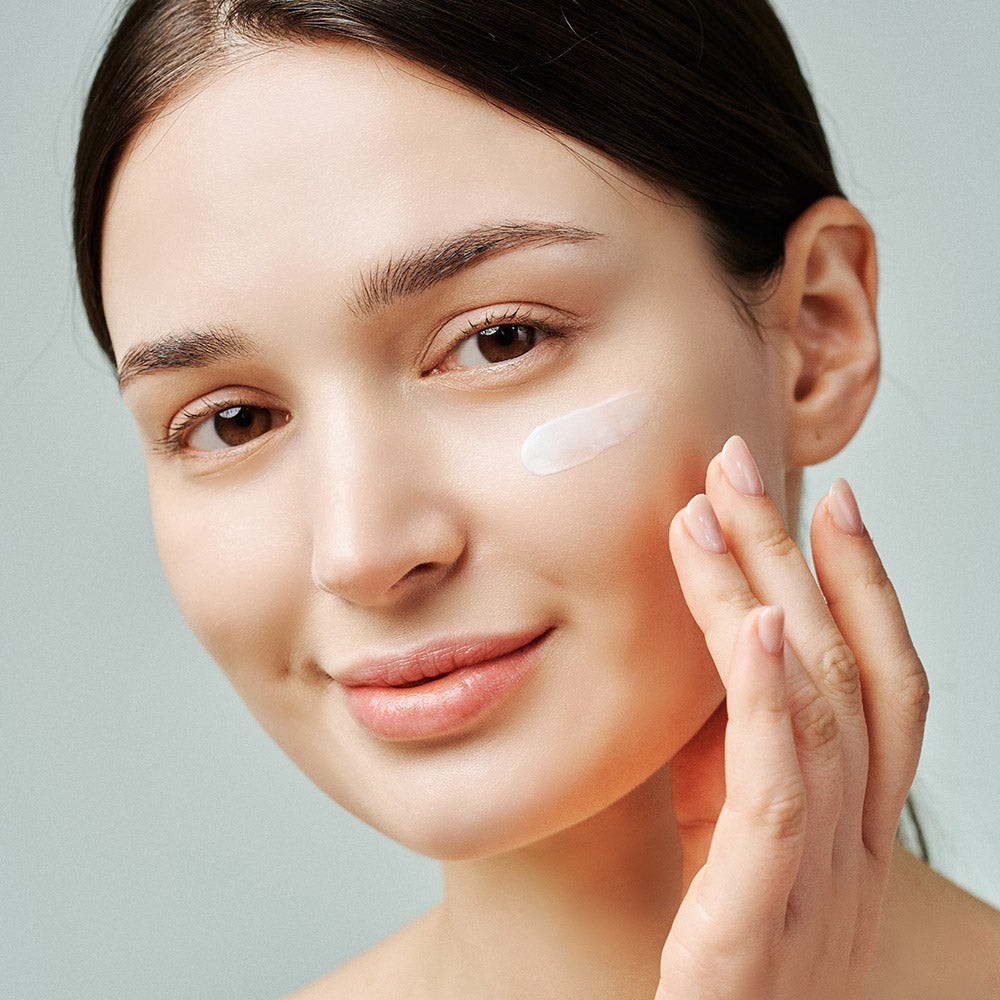 Soothing Korean face cream for reducing visible redness and calming inflamed, sensitive skin