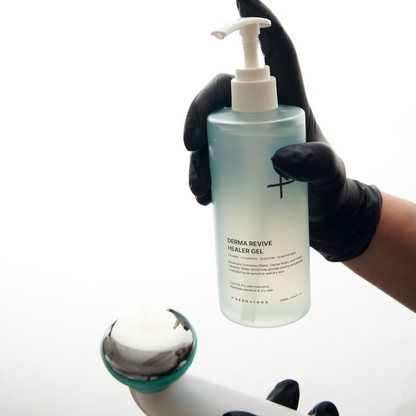 Lightweight, water-based texture of Derma Revive Healer Gel, designed to instantly cool and calm inflamed, heat-stressed, or irritated skin.