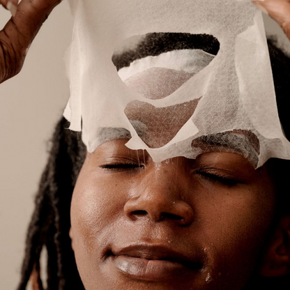 Get glowing, deeply hydrated skin with the soothing and tightening Thesera Superbly Shape Holding Mask.