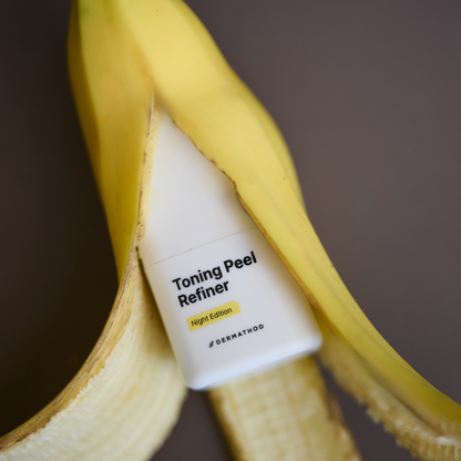 Clear post-acne marks & stubborn discoloration with Dermathod Toning Peel Refiner. Nighttime Korean peel with Tranexamic Acid & BHA to brighten skin.